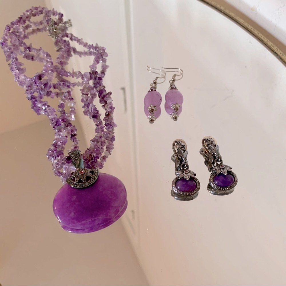 Vintage silver and purple beaded stone necklace with earrings